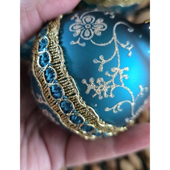 Lot Of 3 VTG Teal Turquoise Gold Lace Glitter Glass Ball Christmas Ornaments - Picture 3 of 5